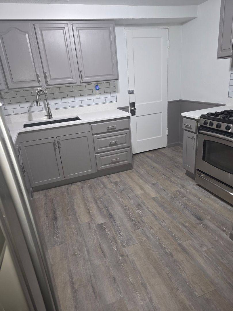Apartment for rent at 650 E 130th St, Cleveland, OH 44108