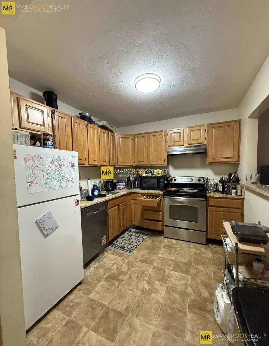 Apartment for rent at 589 Beacon St #B, Boston, MA 02115