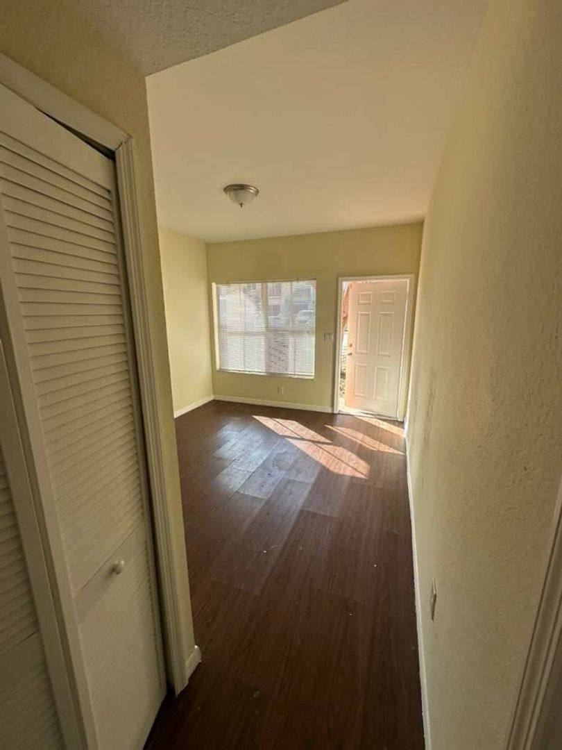 Townhouse for rent at 825 SW 6th Place, Homestead, FL 33034