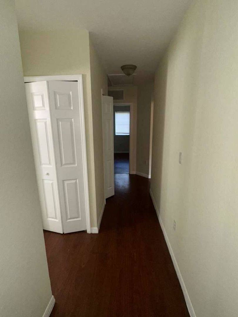 Townhouse for rent at 825 SW 6th Place, Homestead, FL 33034