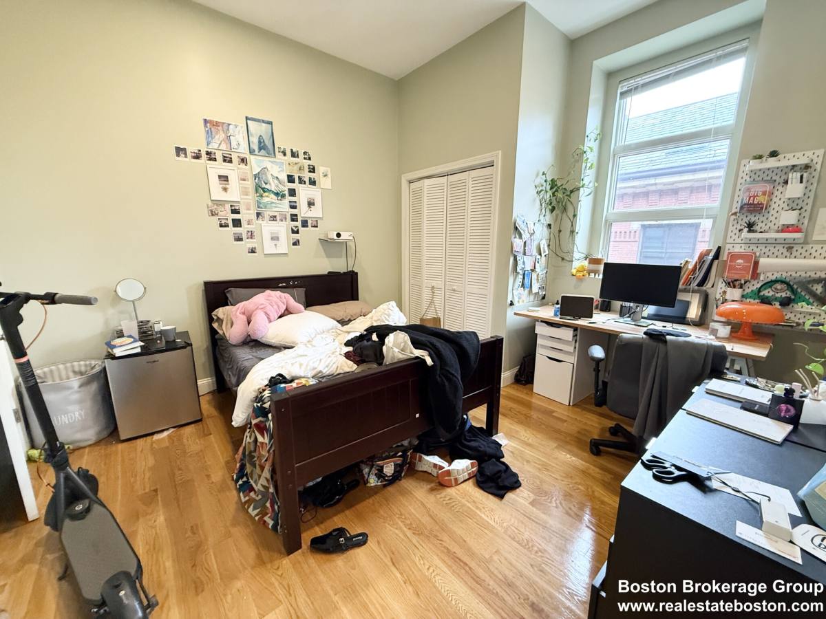 Apartment for rent at 409 Dudley St #4, Roxbury, MA 02119