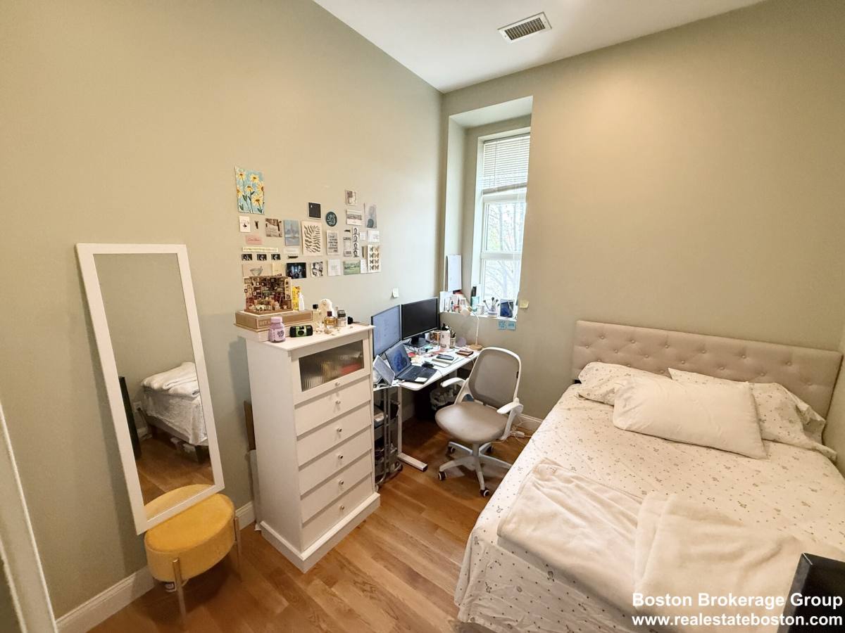 Apartment for rent at 409 Dudley St #4, Roxbury, MA 02119