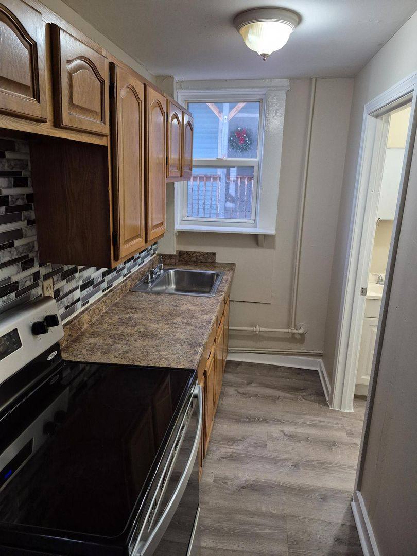Apartment for rent at 371 Manchester St, Manchester, NH 03103