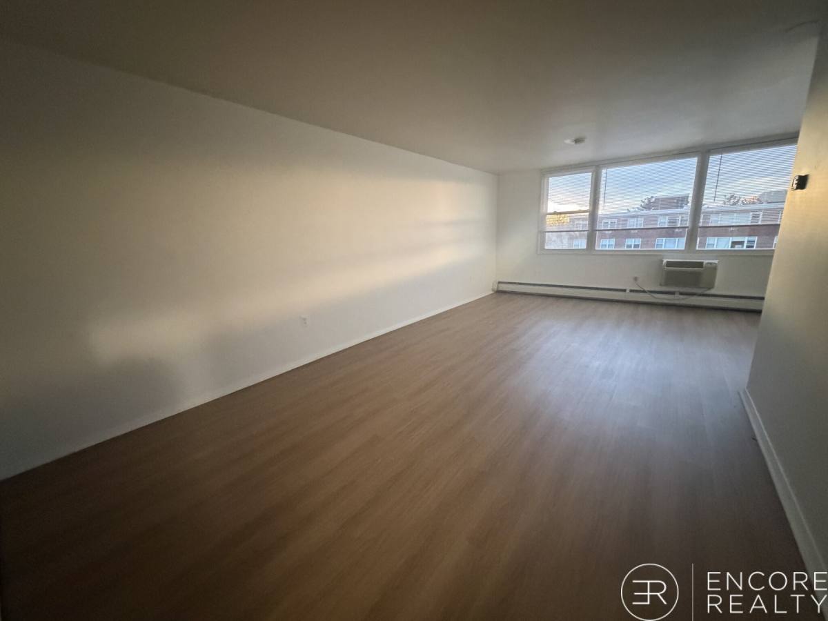 Apartment for rent at 205 Walden St, Cambridge, MA 02140