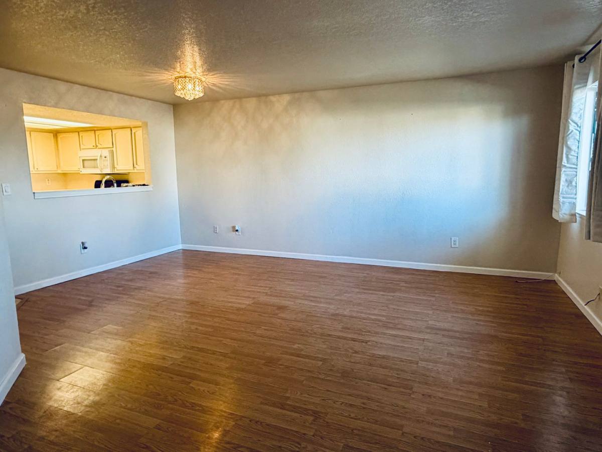 Townhouse for rent at 255 E Upjohn Ave, Ridgecrest, CA 93555