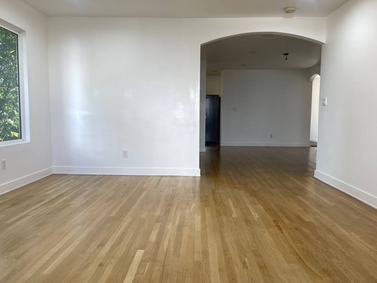 Apartment for rent at 477-479 Nassau Ave, Los Angeles, CA 90063