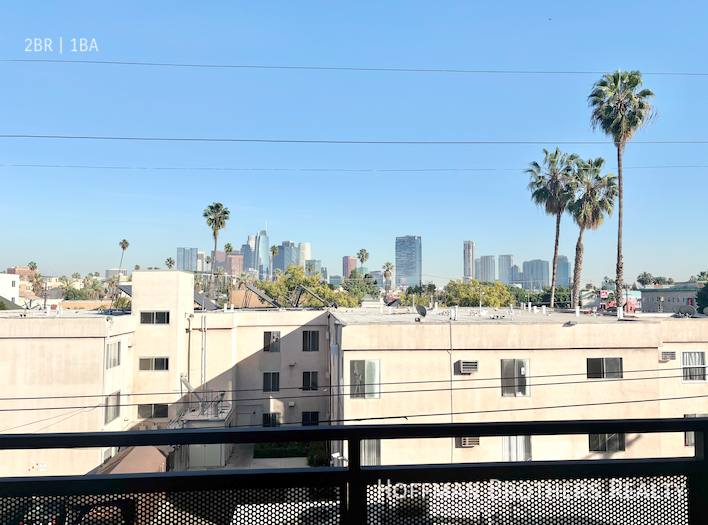 Apartment for rent at 1240 Magnolia Ave #401, Los Angeles, CA 90006