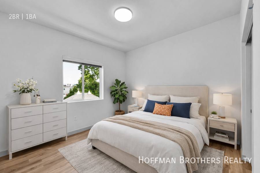 Apartment for rent at 1240 Magnolia Ave #401, Los Angeles, CA 90006
