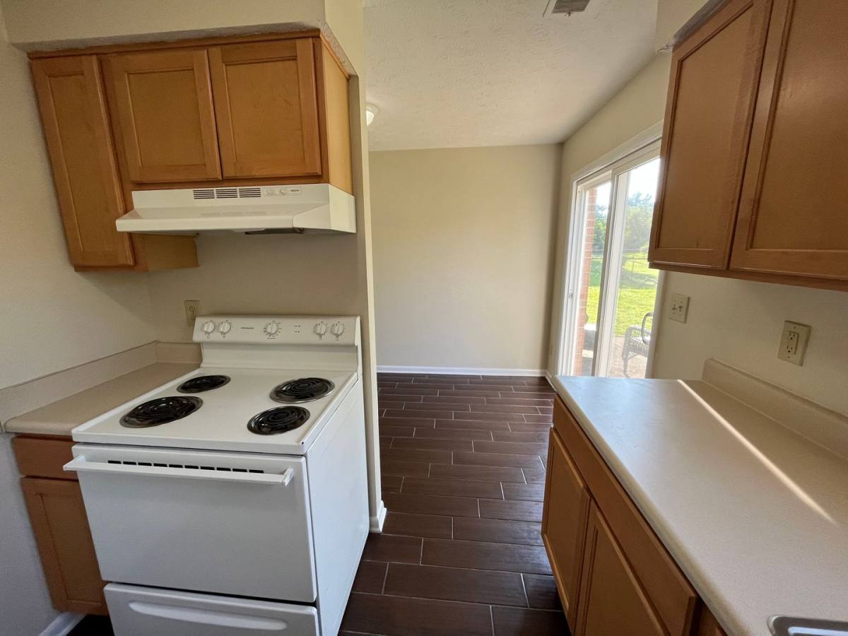 Townhouse for rent at 1441 Elmore Ave, Columbus, OH 43224