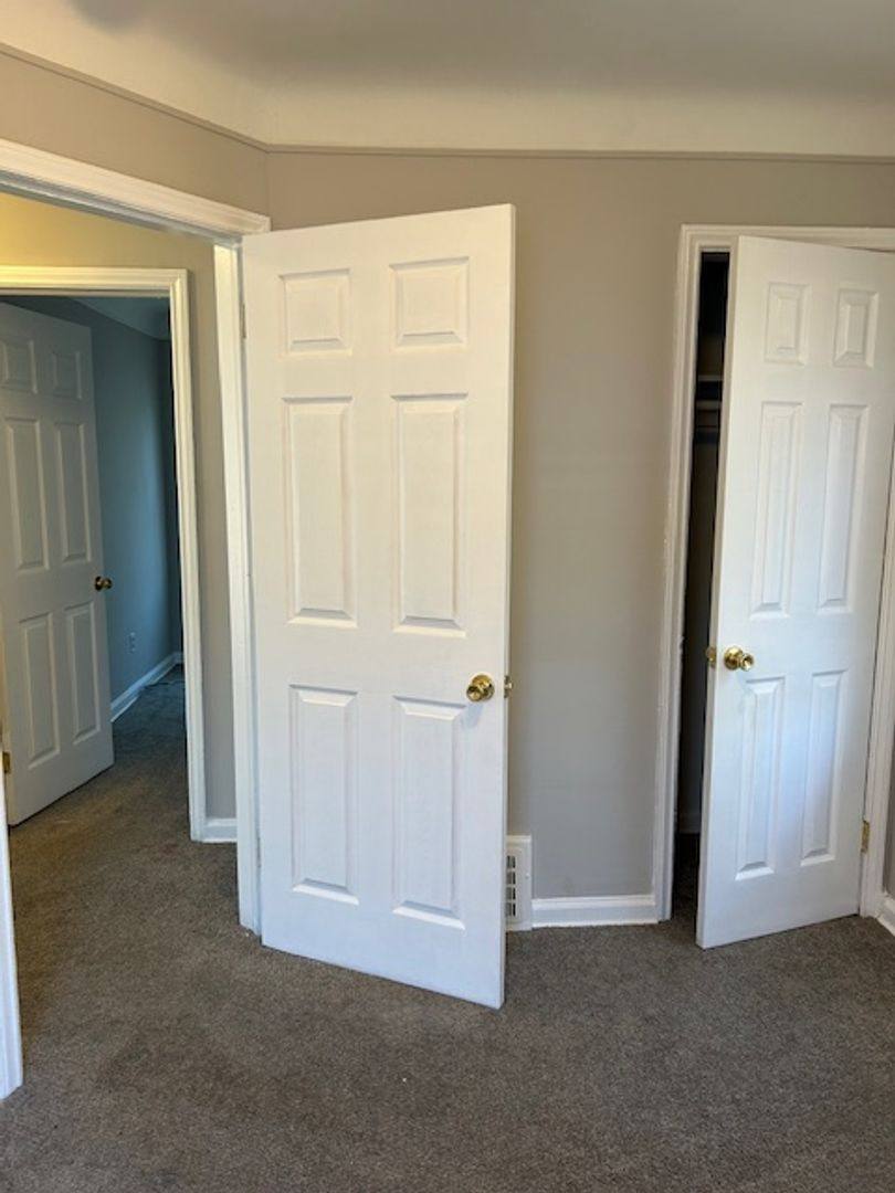 House for rent at 18025 Bentler St, Detroit, MI 48219