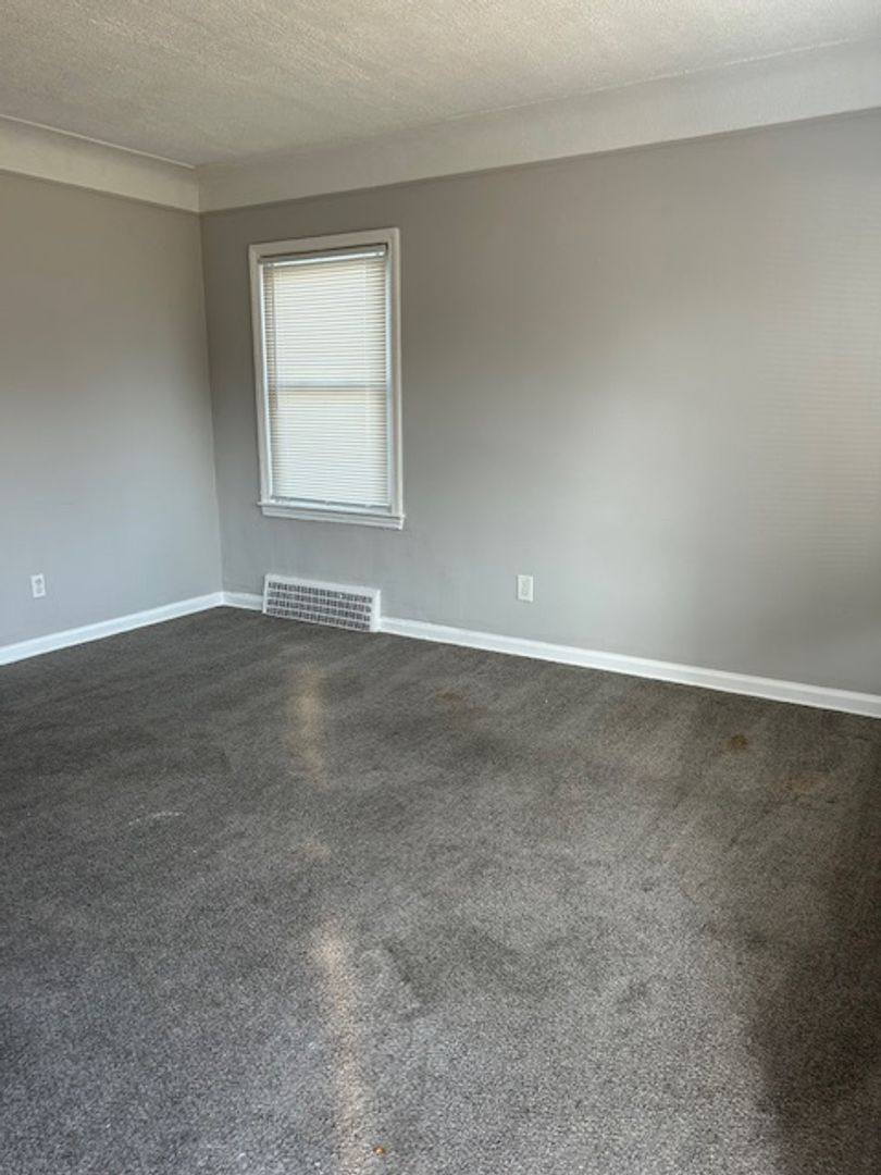 House for rent at 18025 Bentler St, Detroit, MI 48219
