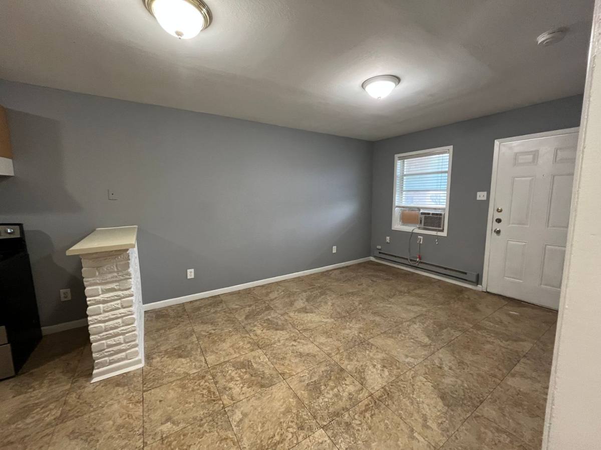 Apartment for rent at 5010 Carmen St, Houston, TX 77033