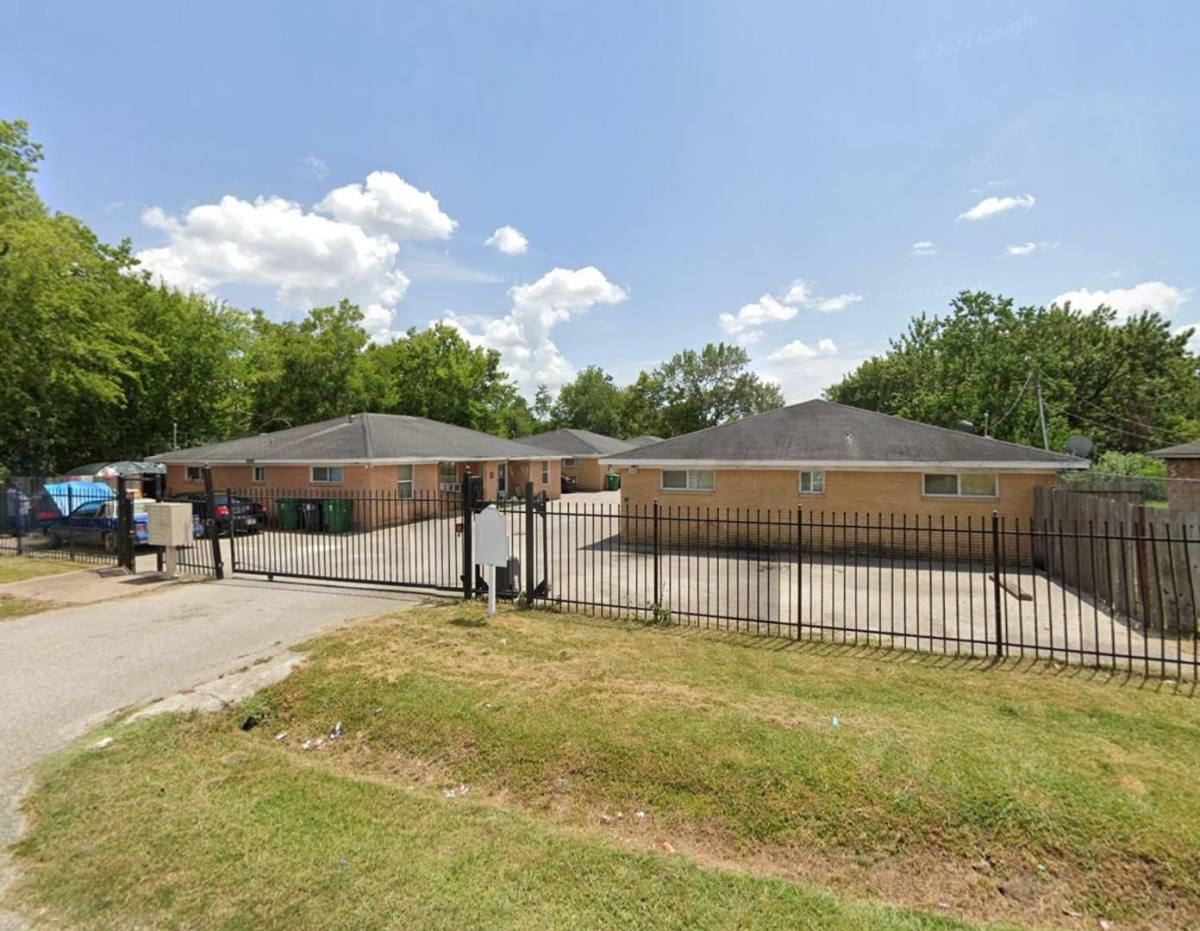 Apartment for rent at 5010 Carmen St, Houston, TX 77033
