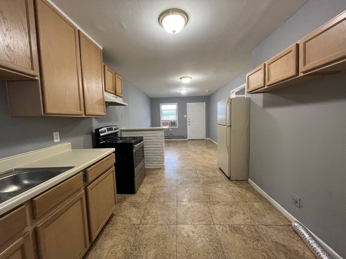 Apartment for rent at 5010 Carmen St, Houston, TX 77033