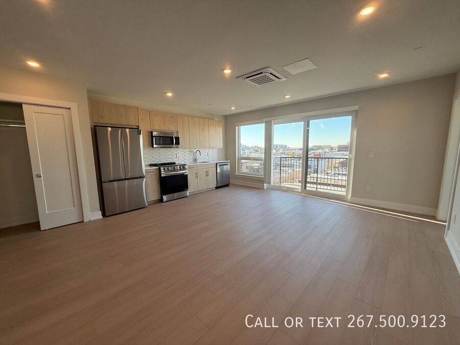 Apartment for rent at 922 N Broad St #2S, Philadelphia, PA 19130