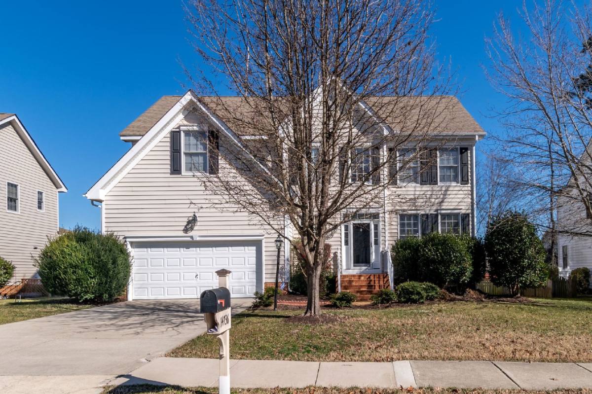 House for rent at 14736 Rolling Spring Dr, Midlothian, VA 23114