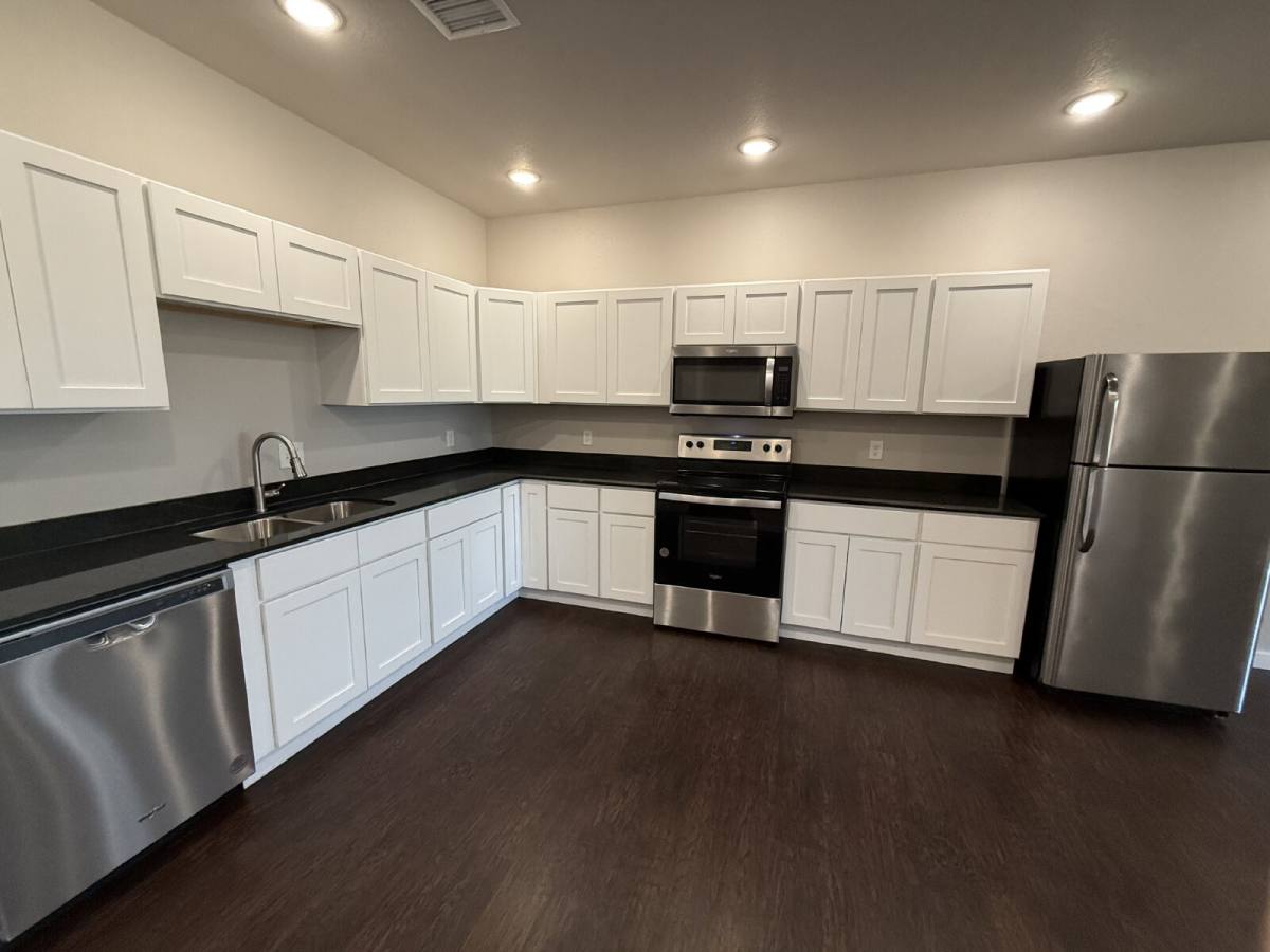 Townhouse for rent at 13513 S Mingo Rd #7, Bixby, OK 74008