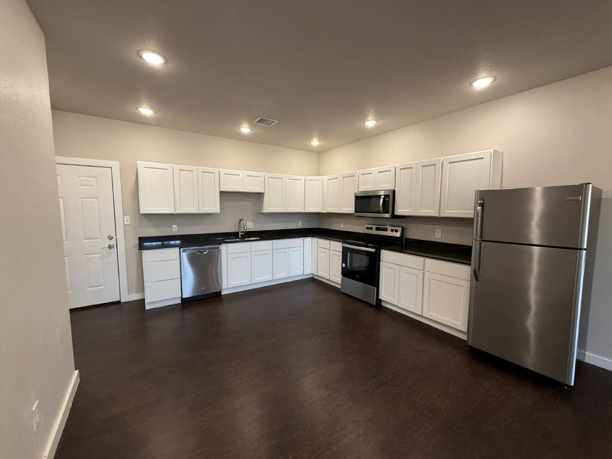 Townhouse for rent at 13513 S Mingo Rd #7, Bixby, OK 74008