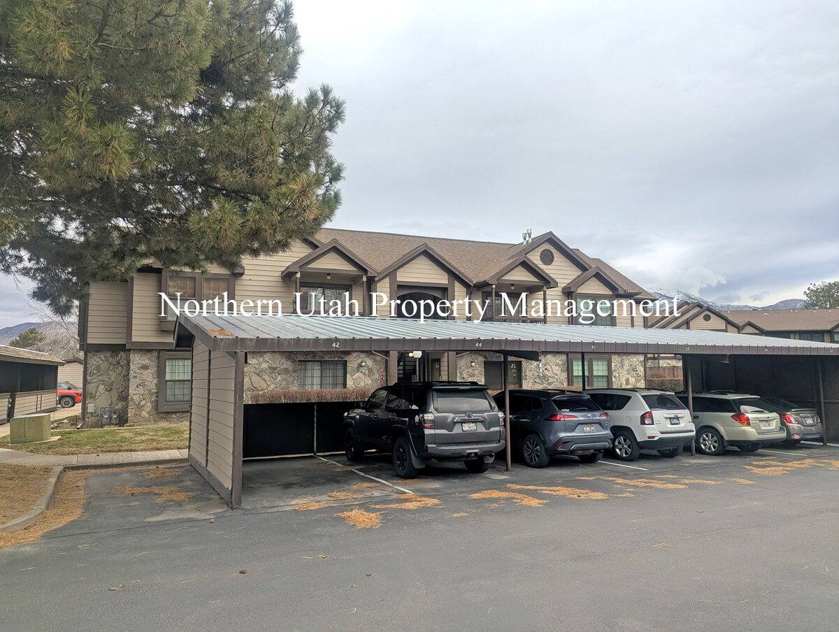 Apartment for rent at 5420 S 350 E #40, Ogden, UT 84405