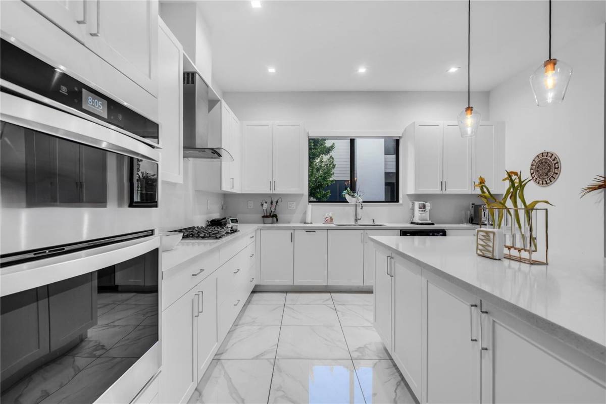 House for rent at 4363 NW 81st Ave, Miami, FL 33166