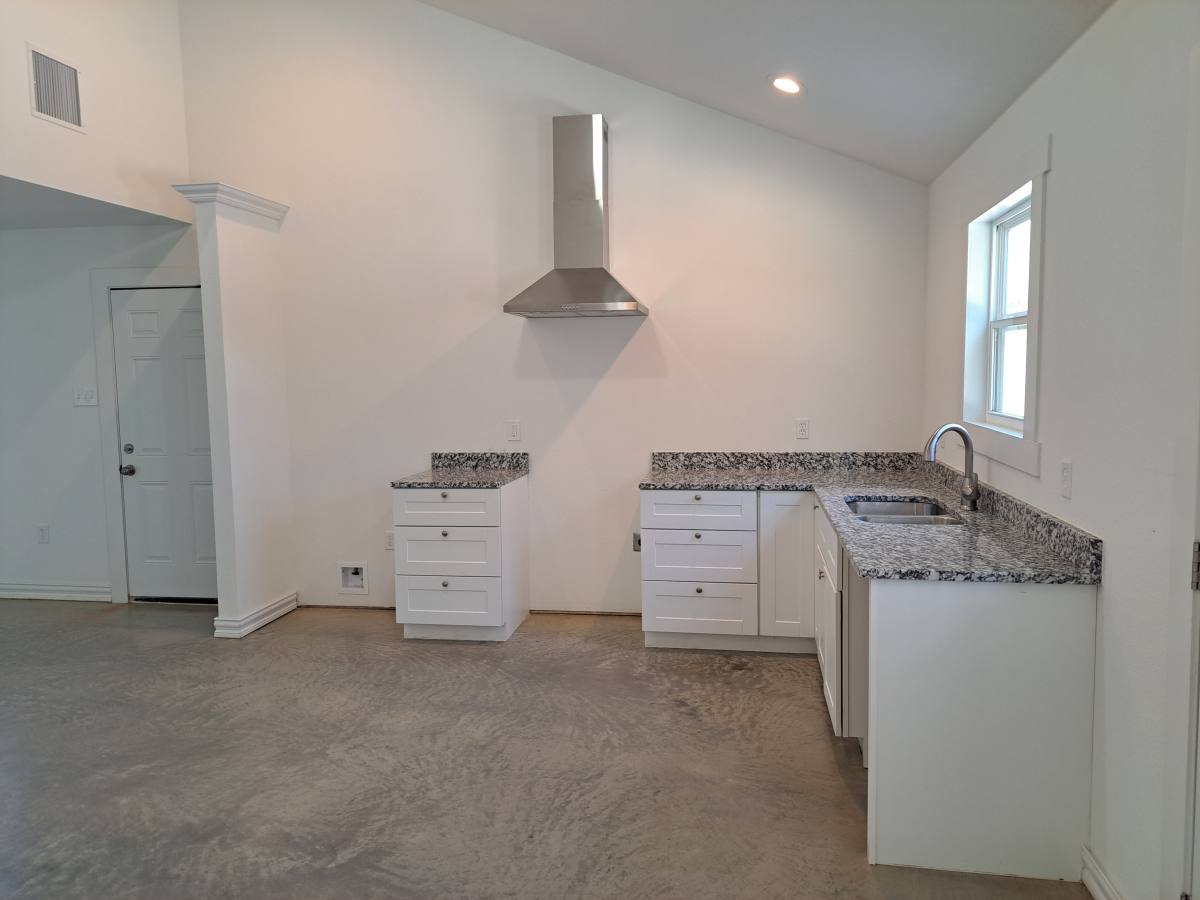 Townhouse for rent at 2425 Hawkins Lilly Rd, Weatherford, TX 76085