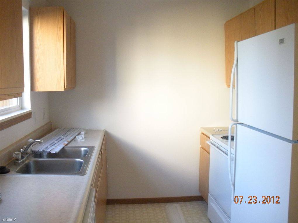 Apartment for rent at 4915 Universal Dr #1, Midland, MI 48640
