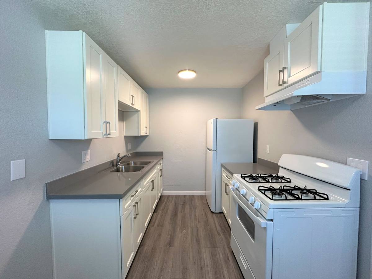 Apartment for rent at 935 W Swain Rd, Stockton, CA 95207