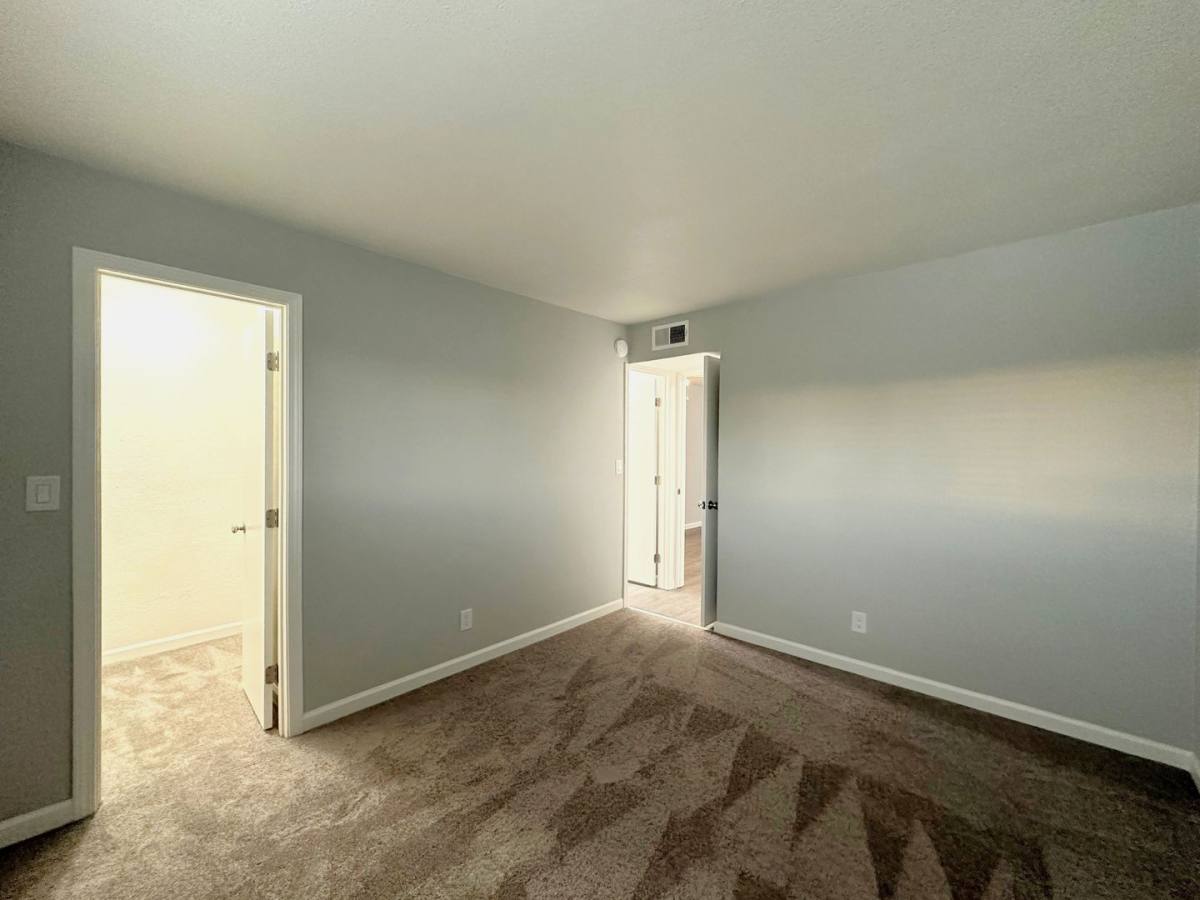Apartment for rent at 935 W Swain Rd, Stockton, CA 95207