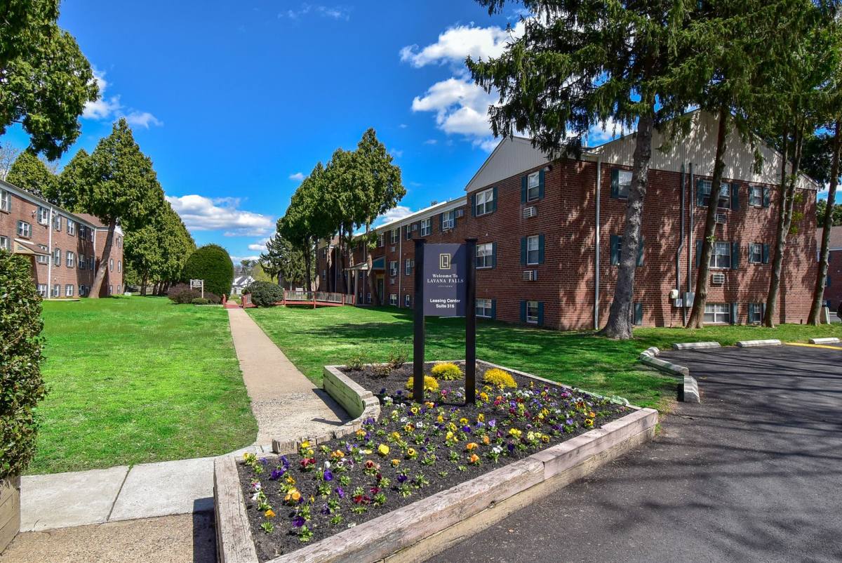 Apartment for rent at 7200 Marion Ave, Levittown, PA 19055