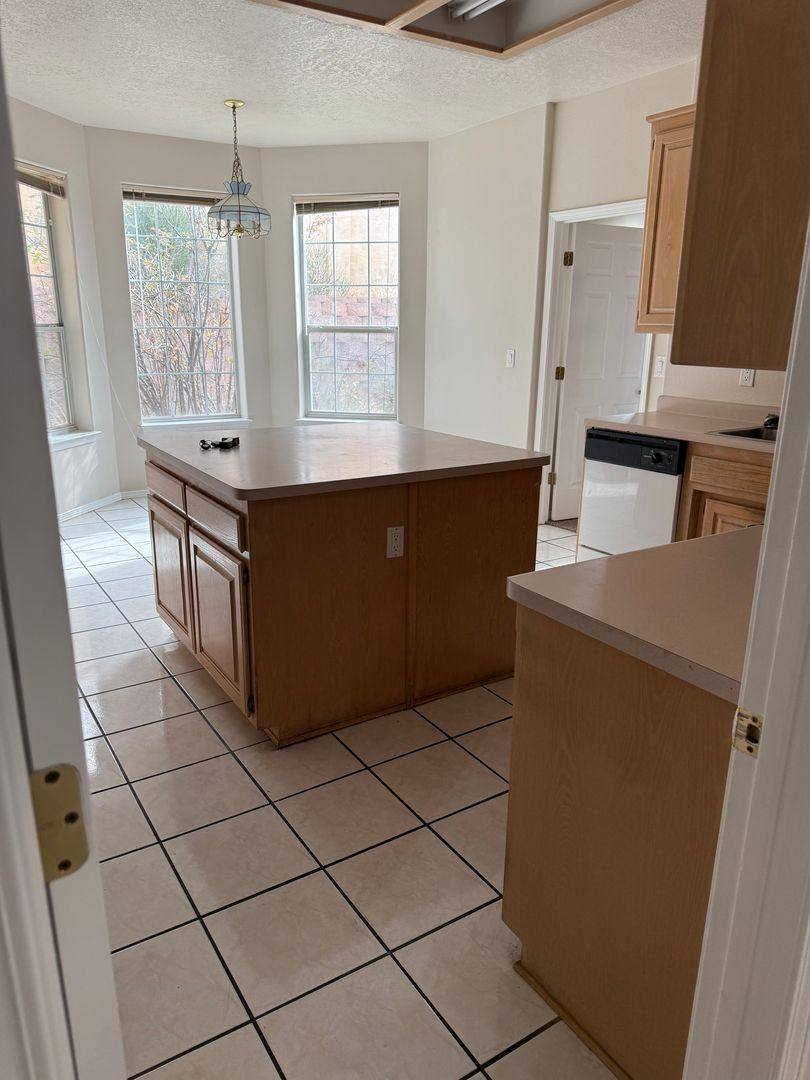 House for rent at 5710 Balsa Court NE, Albuquerque, NM 87111