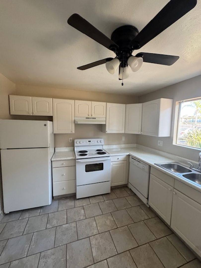 Apartment for rent at 148 Taft Ave, El Cajon, CA 92020