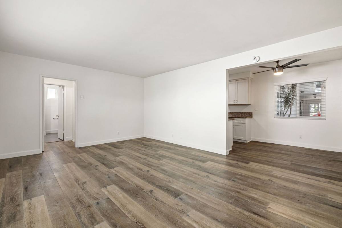 Apartment for rent at 17450 Van Ness Ave, Torrance, CA 90504