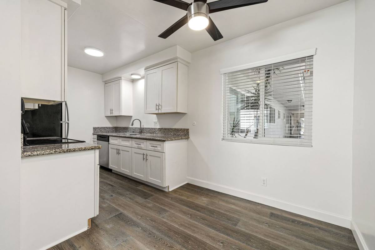 Apartment for rent at 17450 Van Ness Ave, Torrance, CA 90504