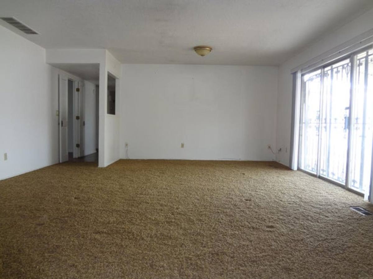 House for rent at 3220 La Ronda Place NE, Albuquerque, NM 87110