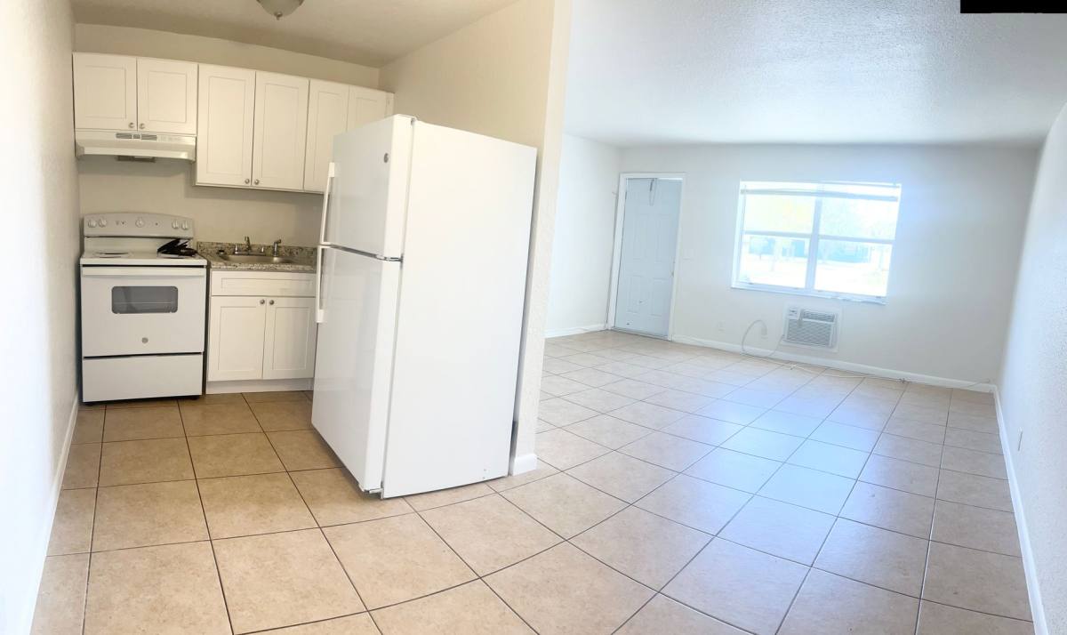 Apartment for rent at 1500 W Blue Heron Blvd #14, West Palm Beach, FL 33404