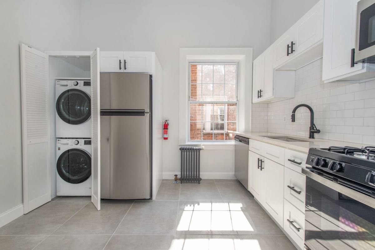 Apartment for rent at 337-343 Franklin Ave, Nutley, NJ 07110