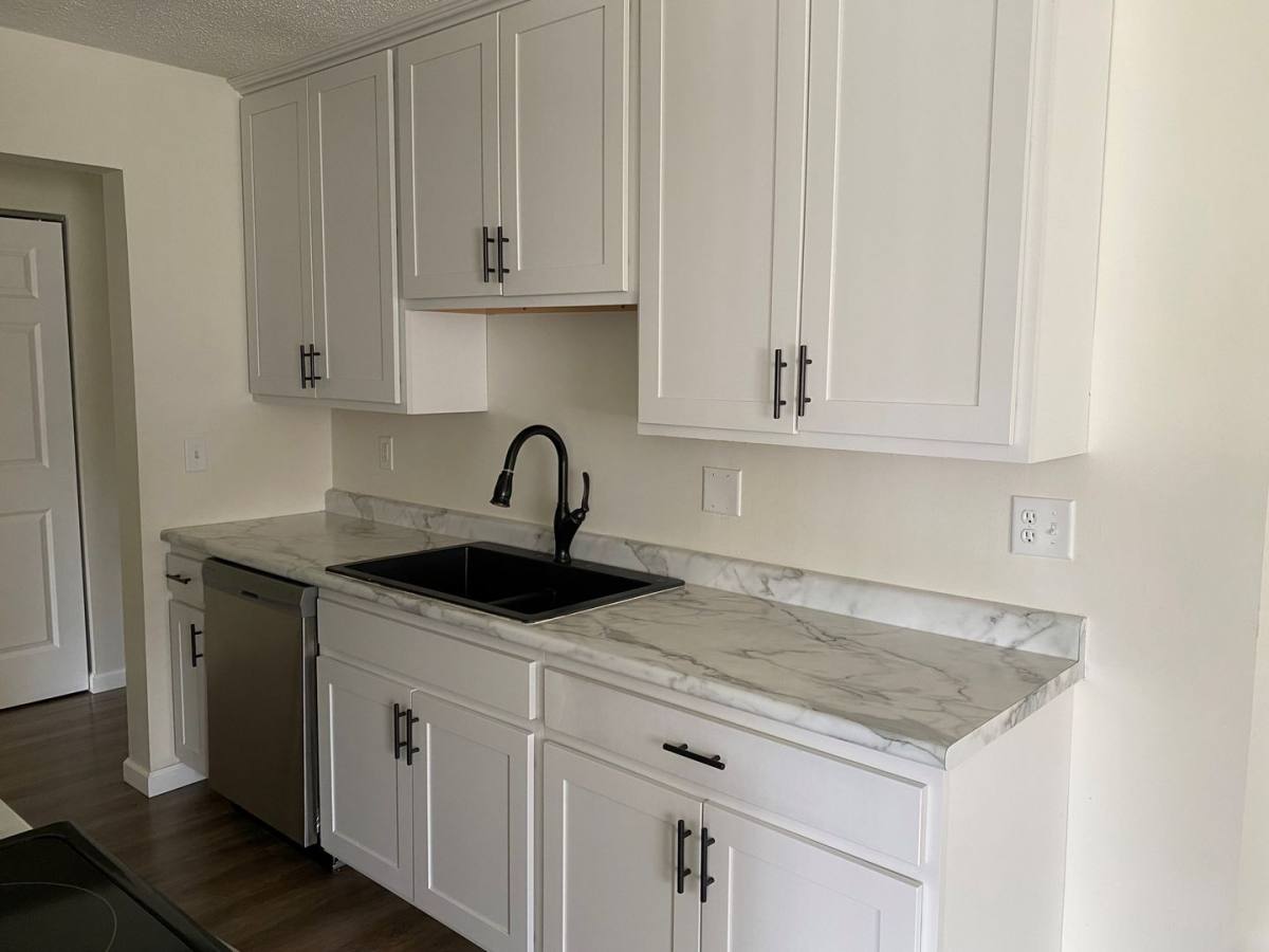 Apartment for rent at 2659 County Rd, Saint Paul, MN 55112