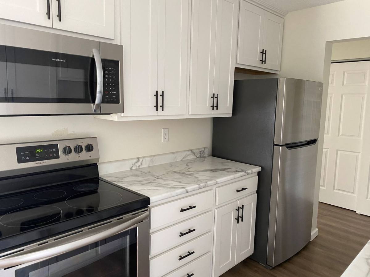 Apartment for rent at 2659 County Rd, Saint Paul, MN 55112