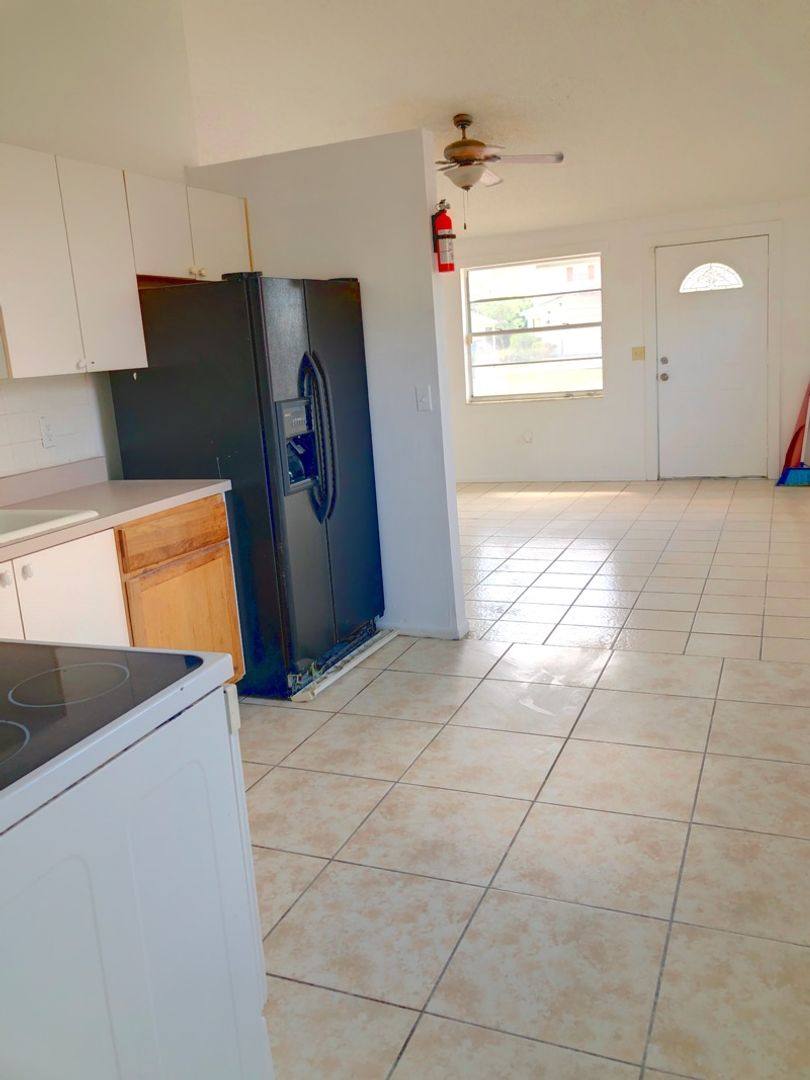 House for rent at 2306 30th Ave W, Bradenton, FL 34205