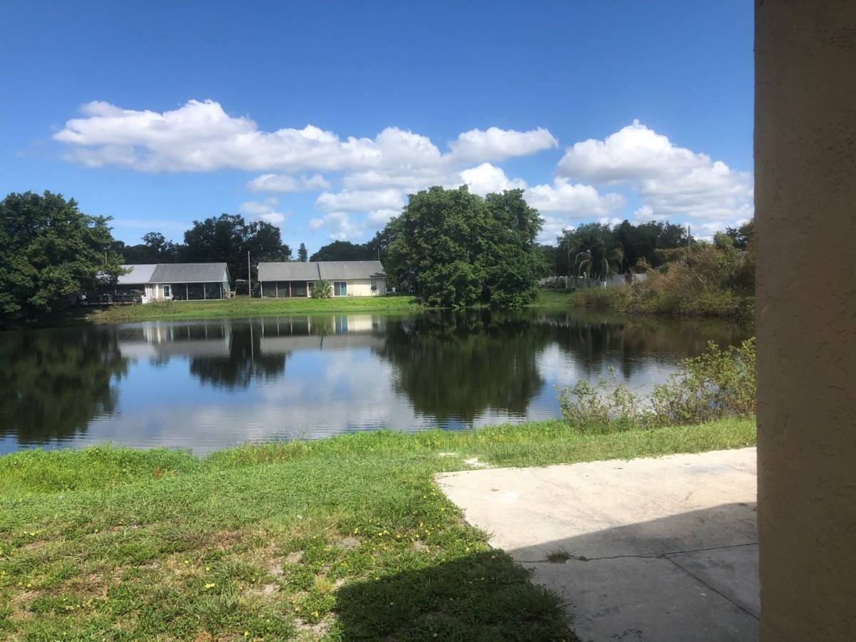 House for rent at 2306 30th Ave W, Bradenton, FL 34205
