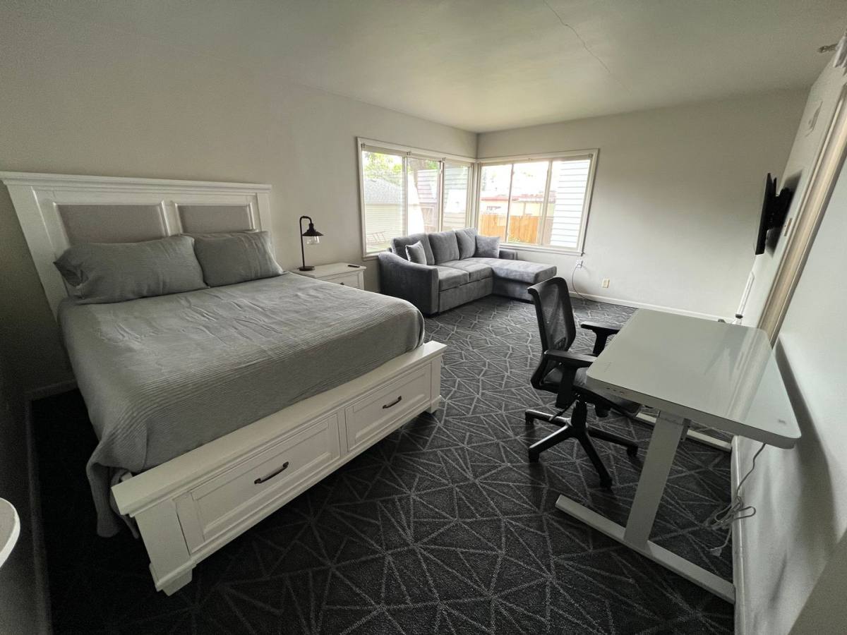 Apartment for rent at 217 S Spring Ave, Sioux Falls, SD 57104