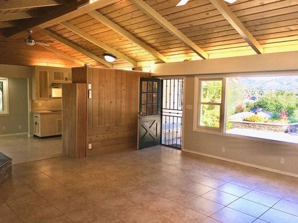 House for rent at 12202 Boulder View Dr, Poway, CA 92064