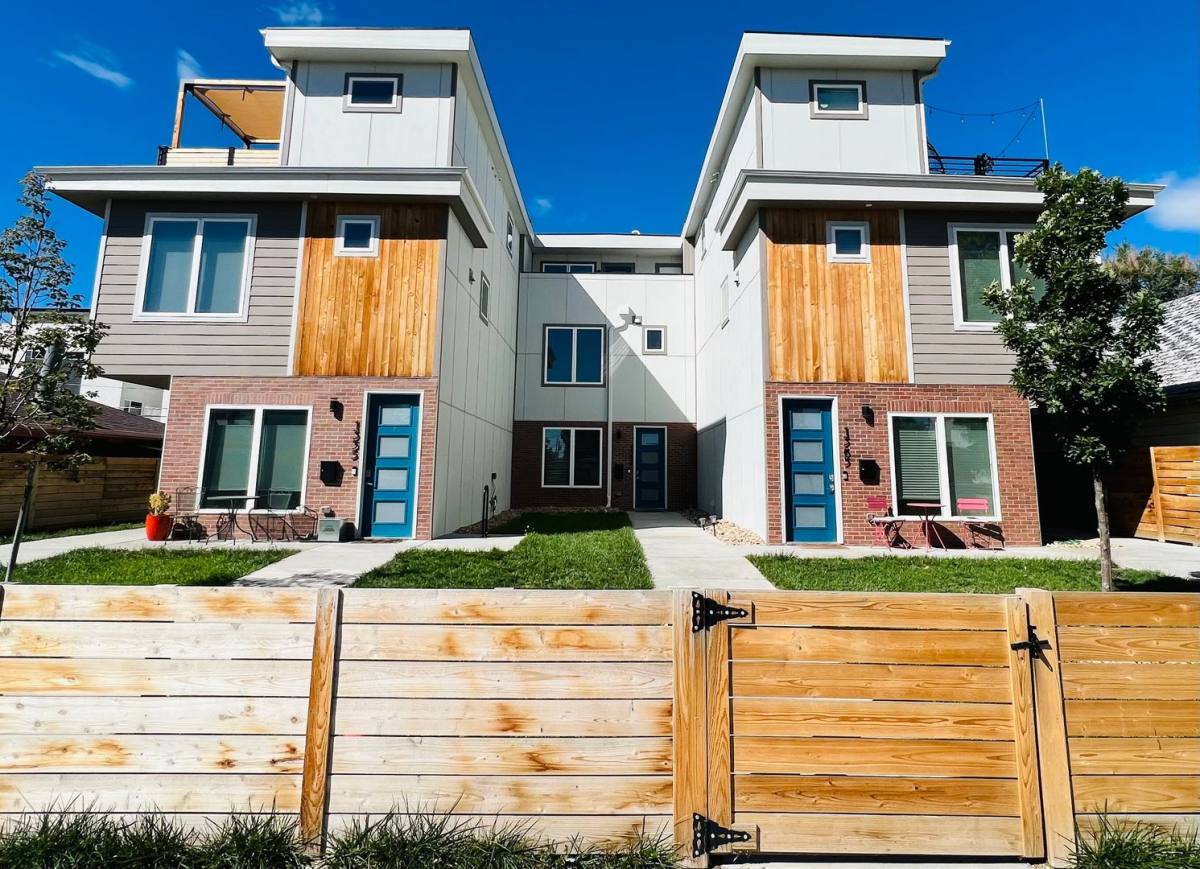 Townhouse for rent at 1359 Zenobia St, Denver, CO 80204