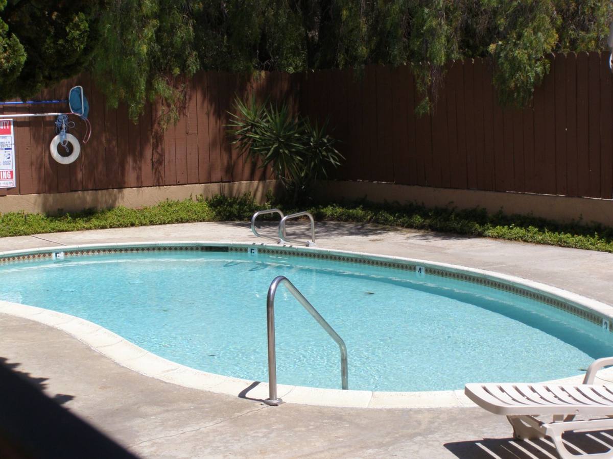 Apartment for rent at 1065 E Washington Ave, El Cajon, CA 92020