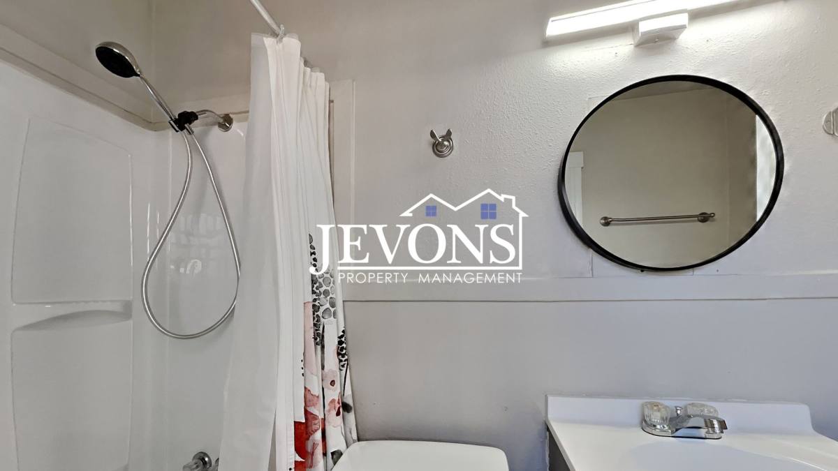 Apartment for rent at 723 S Sprague Ave, Tacoma, WA 98405