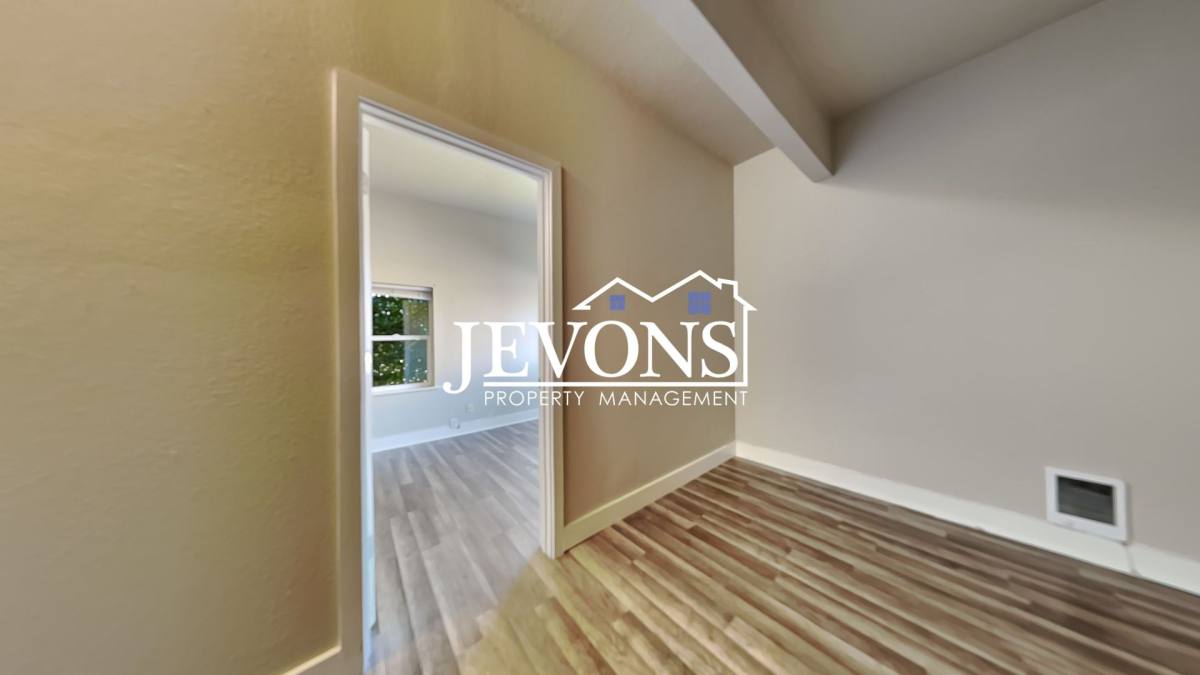 Apartment for rent at 723 S Sprague Ave, Tacoma, WA 98405
