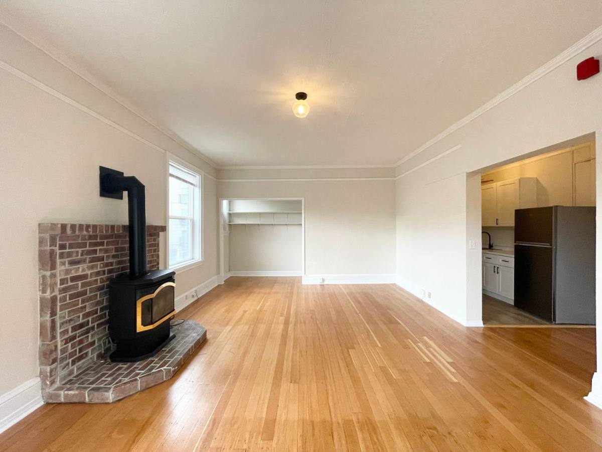 Apartment for rent at 1633 Boylston Ave, Seattle, WA 98122