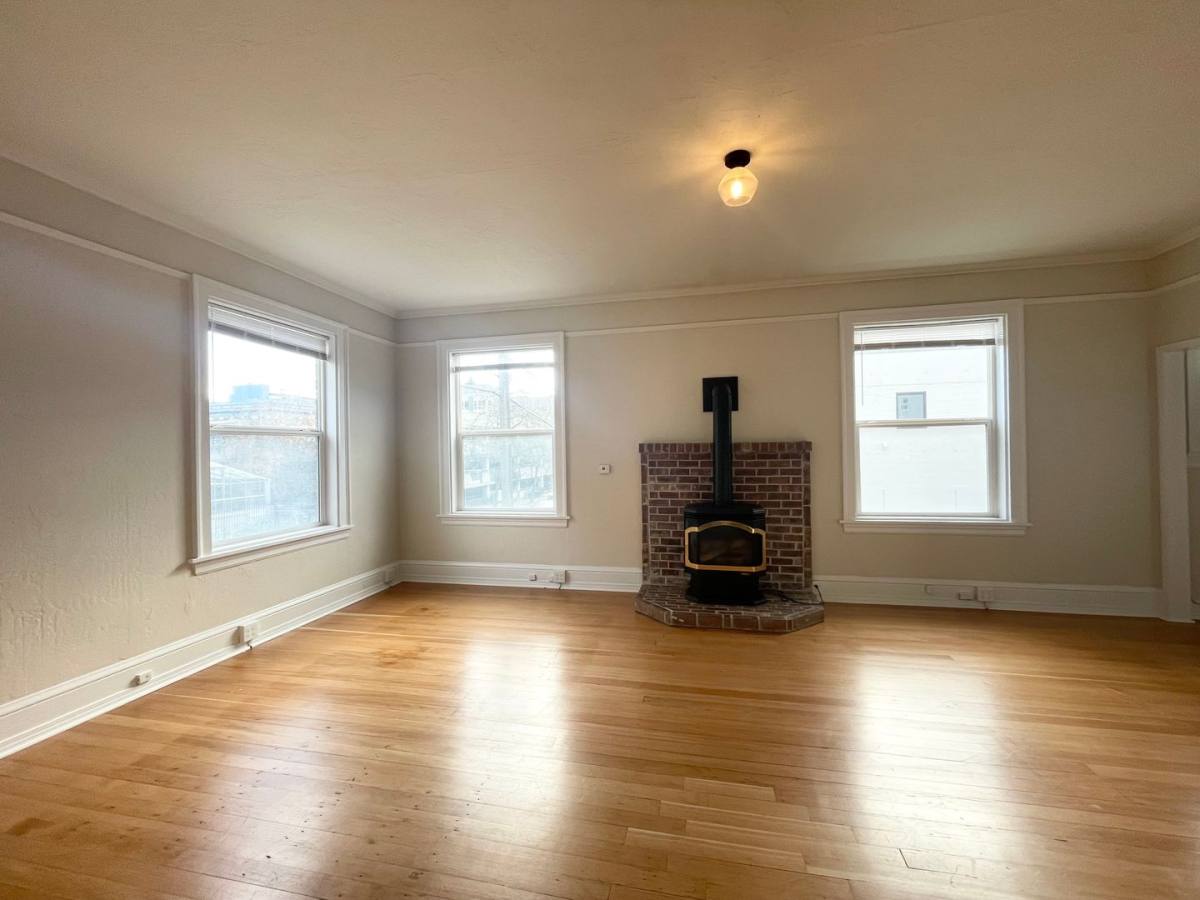 Apartment for rent at 1633 Boylston Ave, Seattle, WA 98122