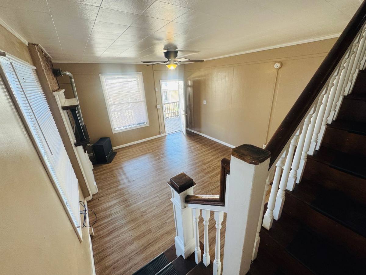 Apartment for rent at 420-422 Pennsylvania Ave, Morgantown, WV 26501