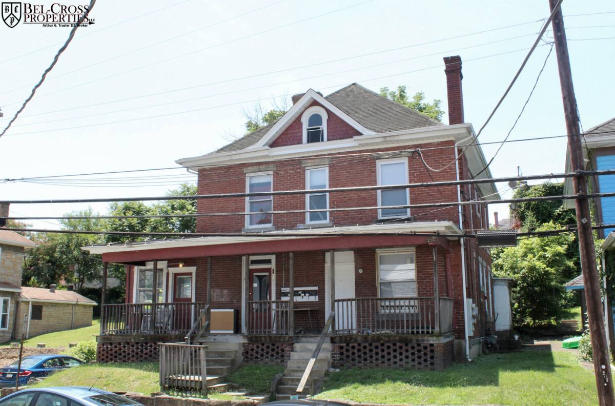 Apartment for rent at 420-422 Pennsylvania Ave, Morgantown, WV 26501